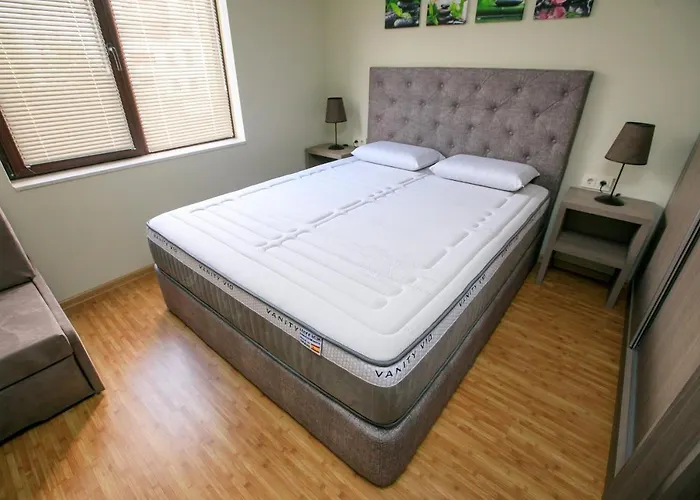 Feel At * Сандански